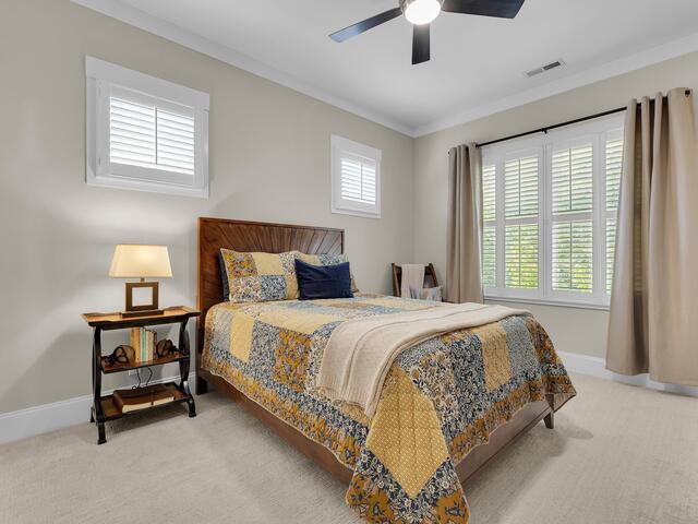 Photo of 106 W Park Avenue