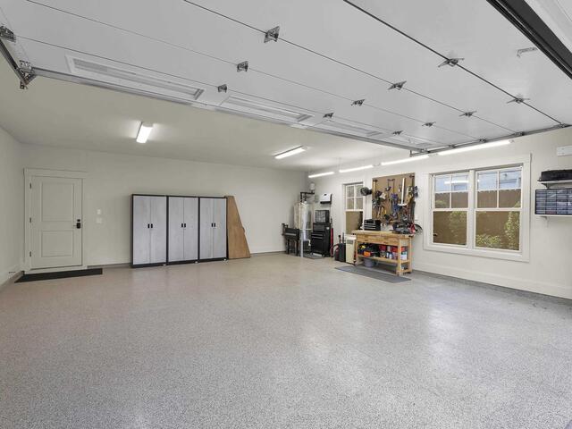 Photo of 106 W Park Avenue