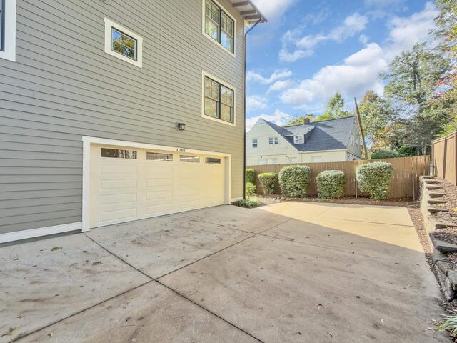 Photo of 106 W Park Avenue