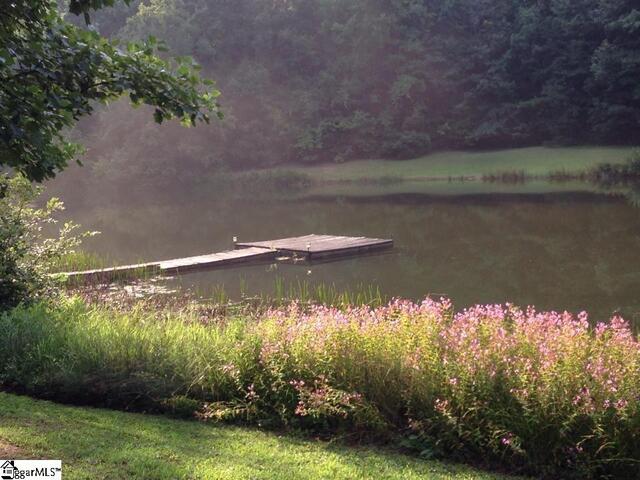 Photo of 187 Meadow Brook Lane