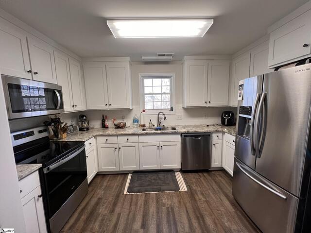 Photo of 187 Meadow Brook Lane