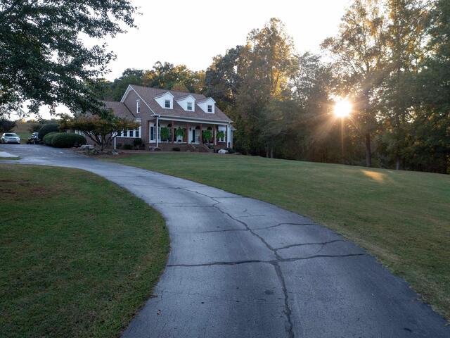 Photo of 187 Meadow Brook Lane