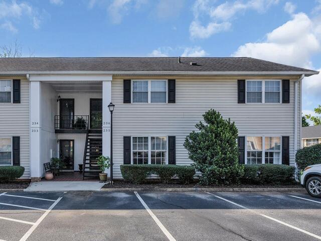 Photo of 925 Cleveland Street