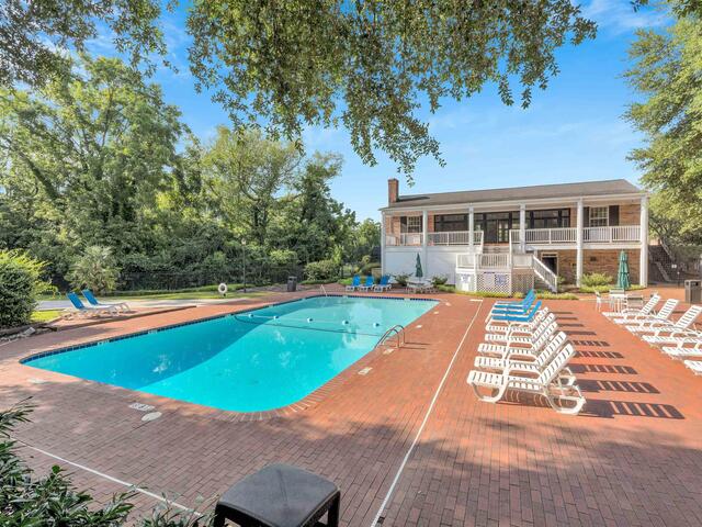 Photo of 925 Cleveland Street