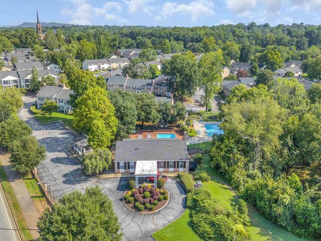 Photo of 925 Cleveland Street