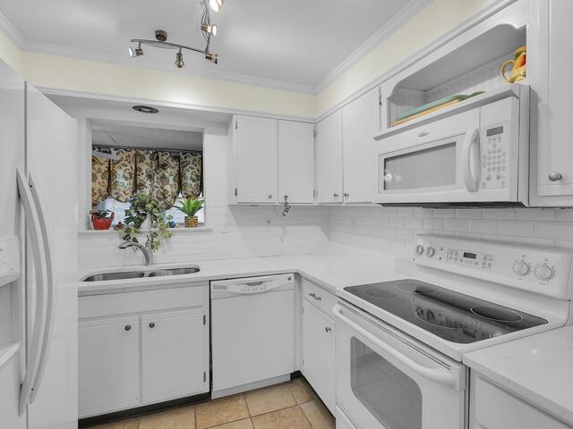 Photo of 925 Cleveland Street