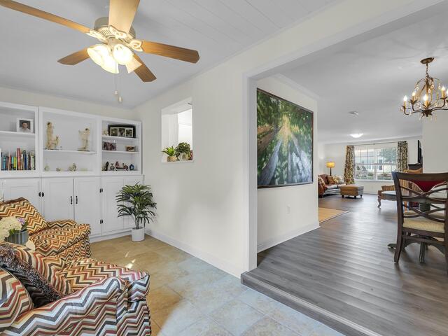 Photo of 925 Cleveland Street