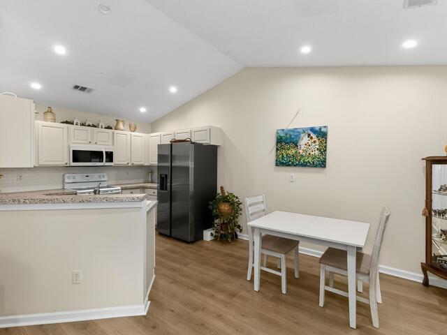 Photo of 536 Laurel Meadows Parkway