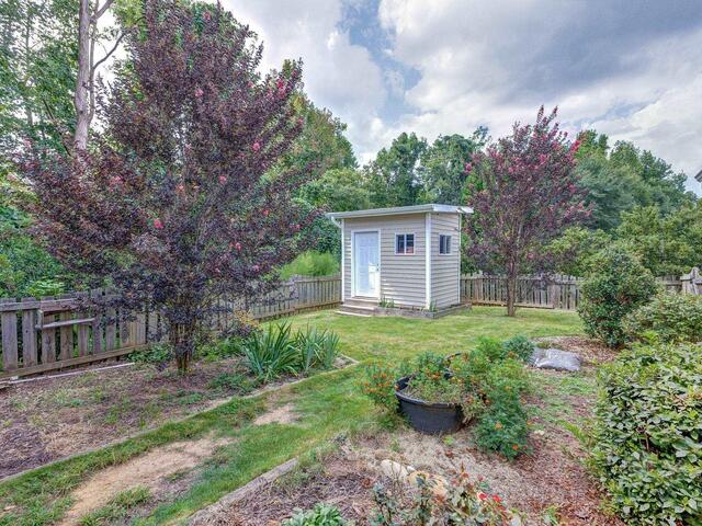 Photo of 536 Laurel Meadows Parkway