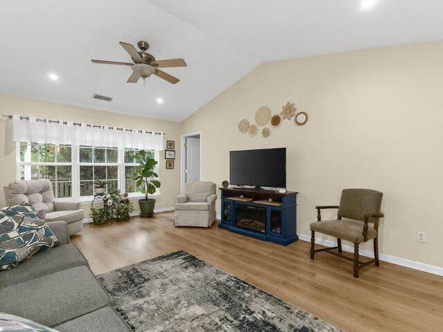 Photo of 536 Laurel Meadows Parkway