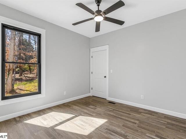 Photo of 107 Bentwood Lane