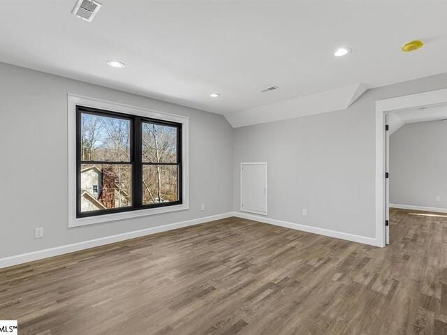 Photo of 107 Bentwood Lane