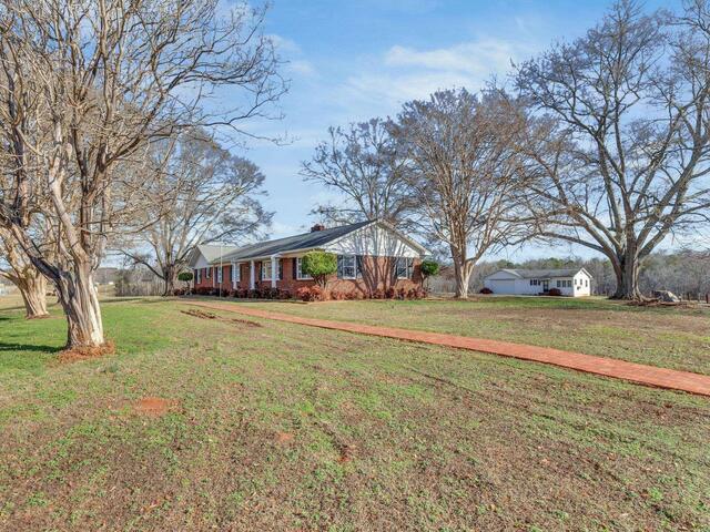 Photo of 1142 Fox Squirrel Ridge Road