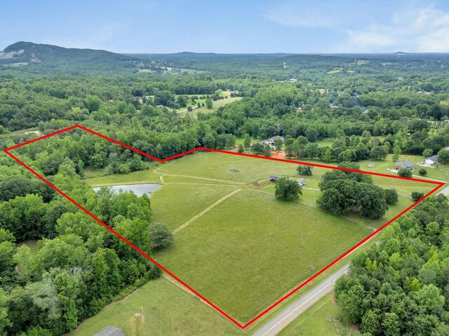 Photo of 1142 Fox Squirrel Ridge Road