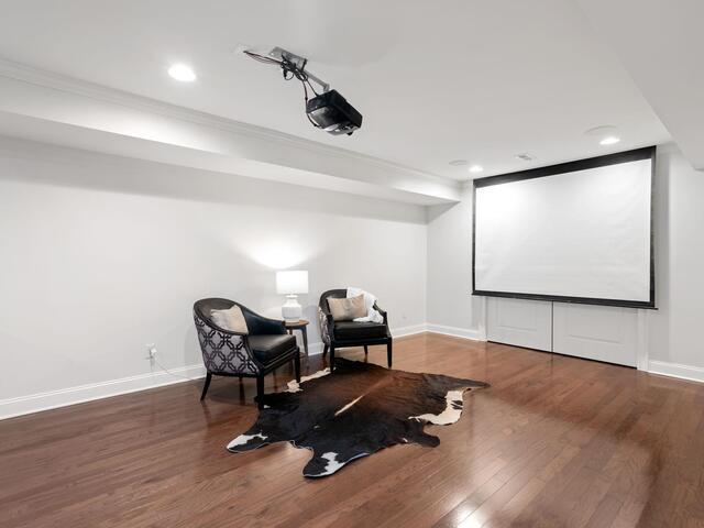 Photo of 313 E Seven Oaks Drive