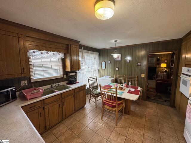 Photo of 240 Jones Road