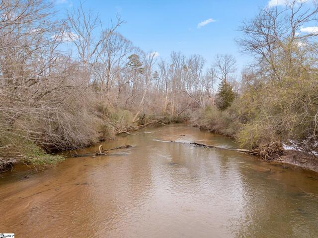 Photo of 1709 River Road