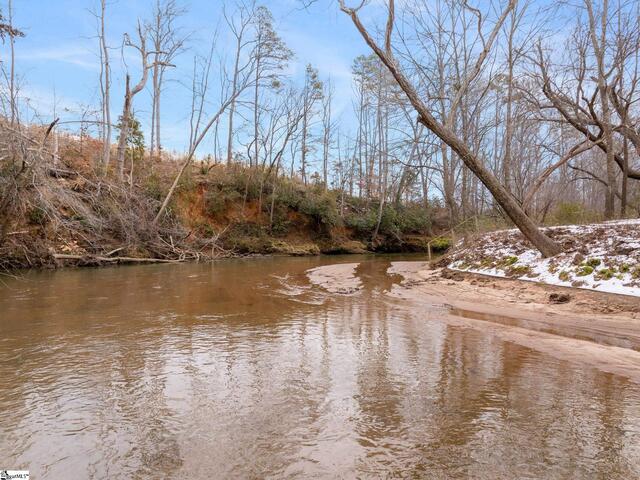 Photo of 1709 River Road