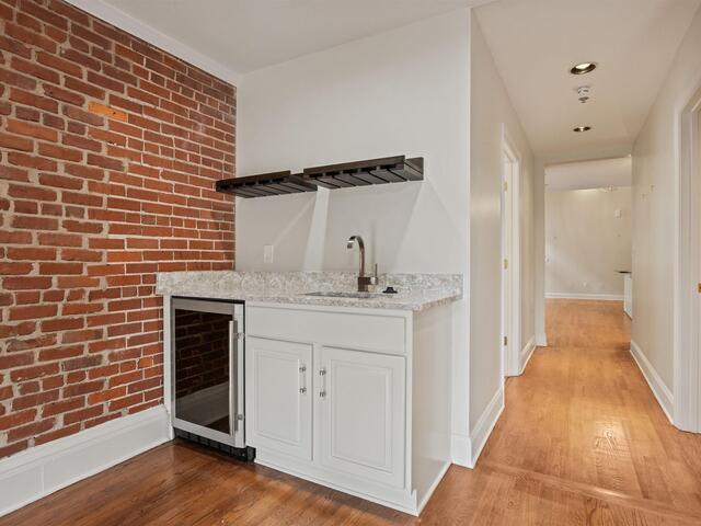 Photo of 100 W Court Street