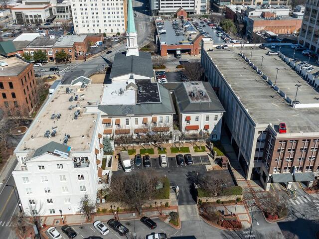 Photo of 100 W Court Street
