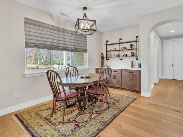 Photo of 104 Pinelands Place