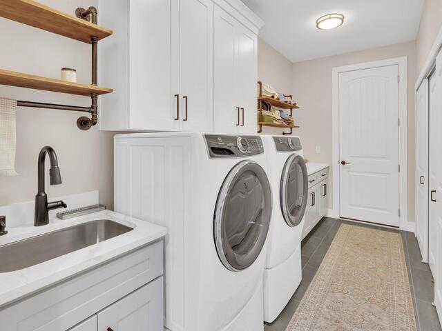 Photo of 104 Pinelands Place