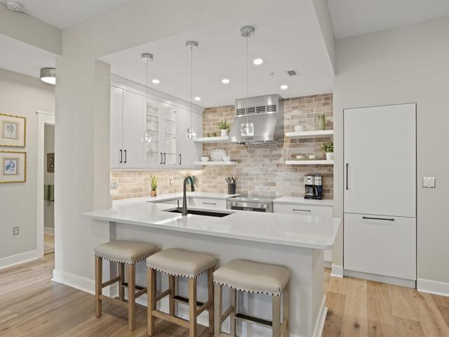 Photo of 155 Riverplace