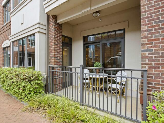 Photo of 155 Riverplace