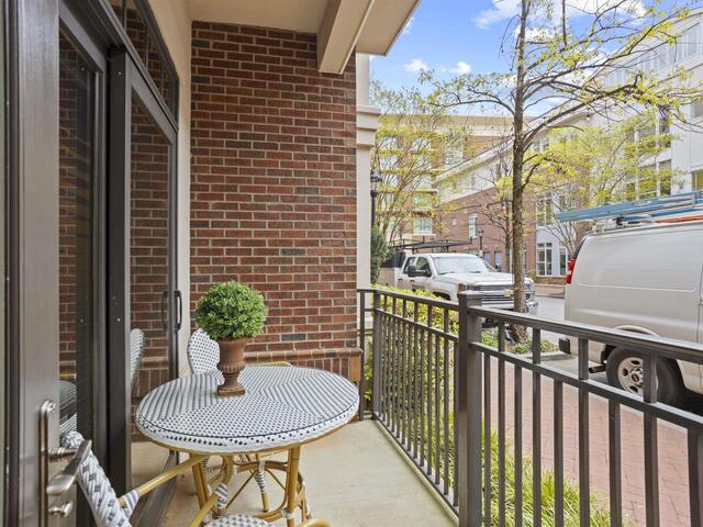 Photo of 155 Riverplace
