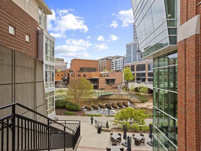 Photo of 155 Riverplace