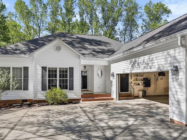 Photo of 181 Lake Drive