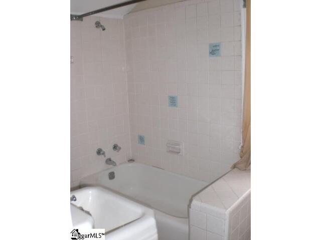 Photo of 228 Grove Road