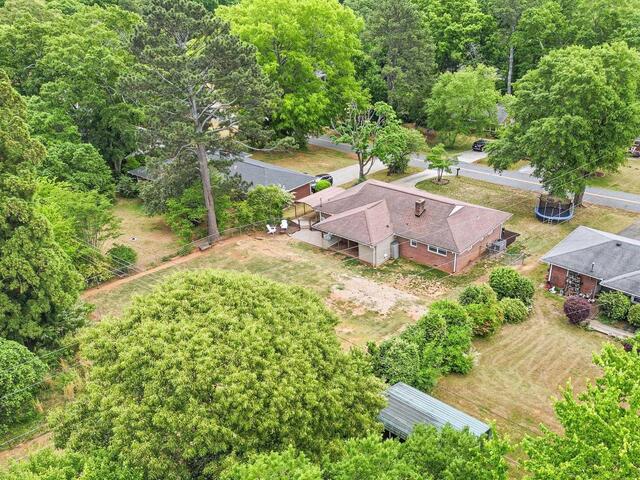 Photo of 407 Ravenal Road