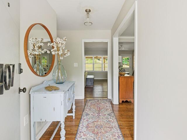 Photo of 407 Ravenal Road