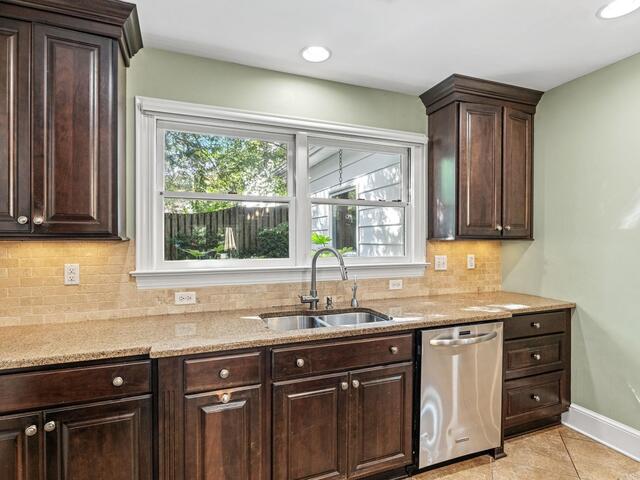 Photo of 32 Heather Way