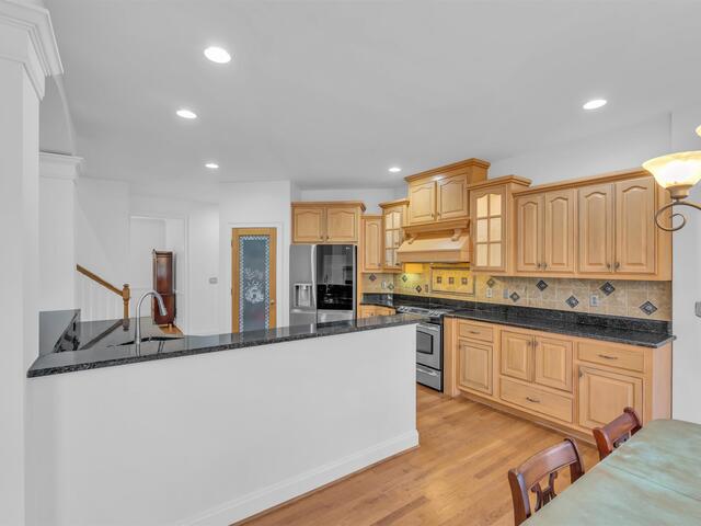 Photo of 20 Moccasin Flower Trail