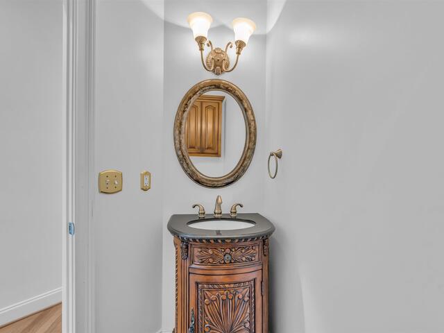 Photo of 20 Moccasin Flower Trail