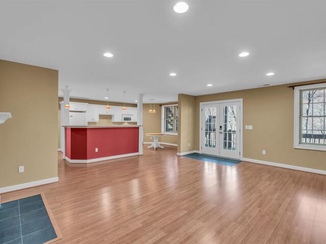 Photo of 20 Moccasin Flower Trail