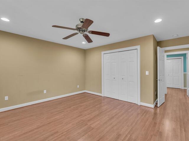 Photo of 20 Moccasin Flower Trail