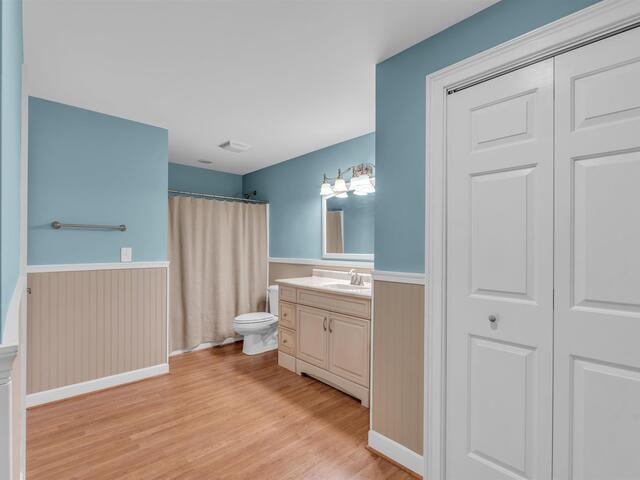 Photo of 20 Moccasin Flower Trail