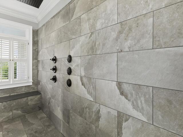 Photo of 1400 Thornblade Boulevard