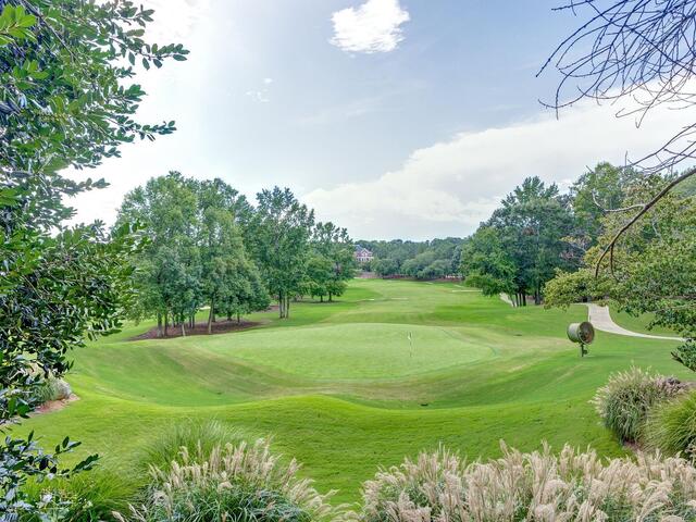 Photo of 1400 Thornblade Boulevard