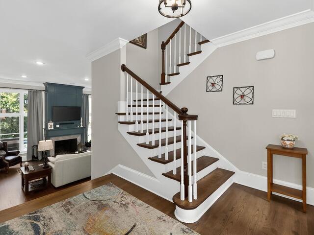 Photo of 1400 Thornblade Boulevard