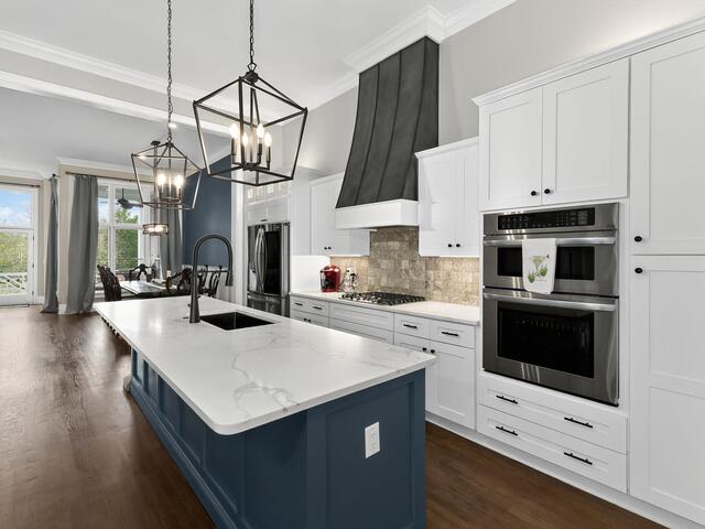 Photo of 1400 Thornblade Boulevard