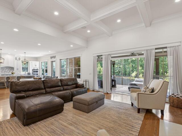 Photo of 308 Chamblee Boulevard