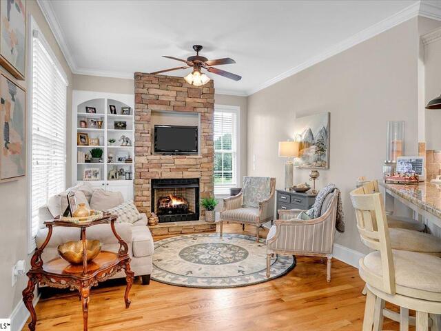 Photo of 409 Arthurs Court