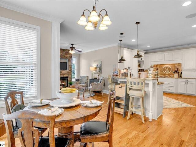 Photo of 409 Arthurs Court