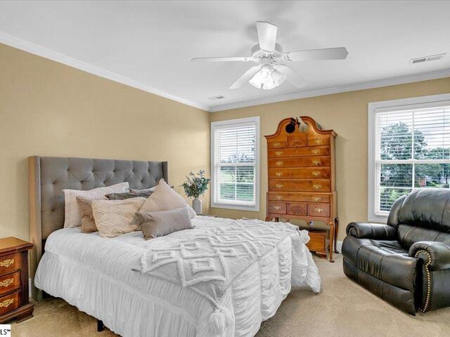 Photo of 409 Arthurs Court