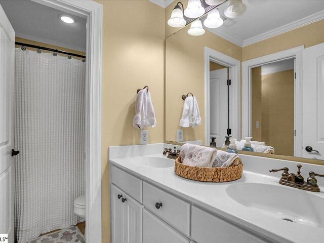 Photo of 409 Arthurs Court