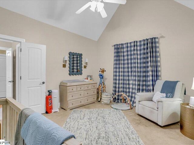 Photo of 409 Arthurs Court
